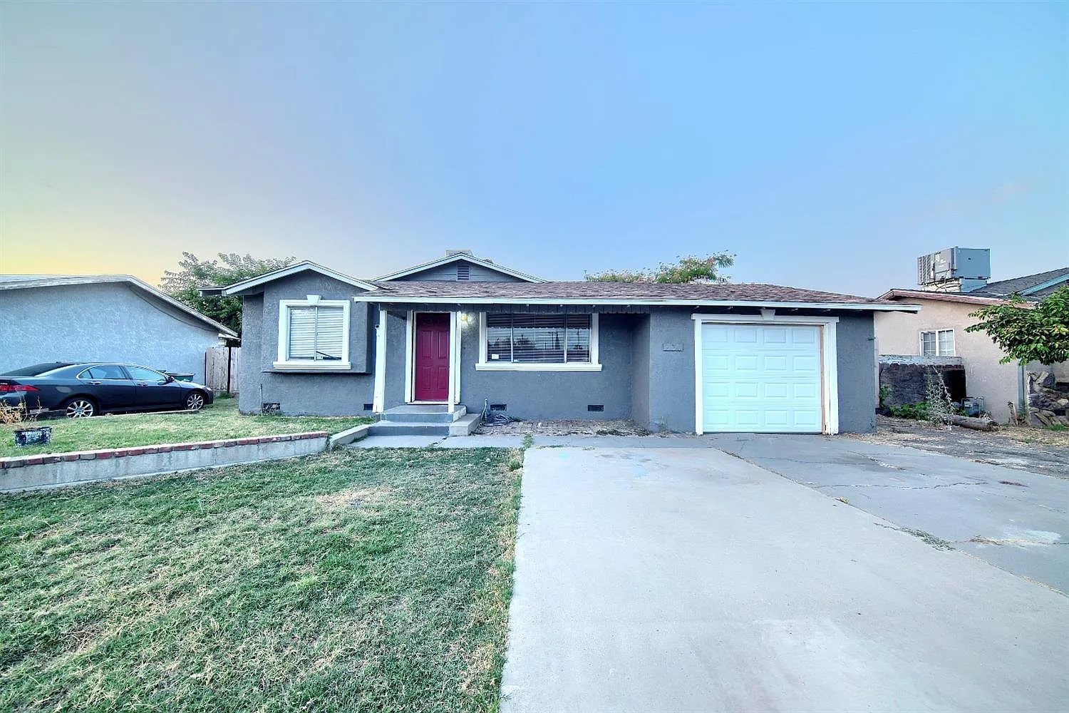 2130 Cabot Ave photo 1