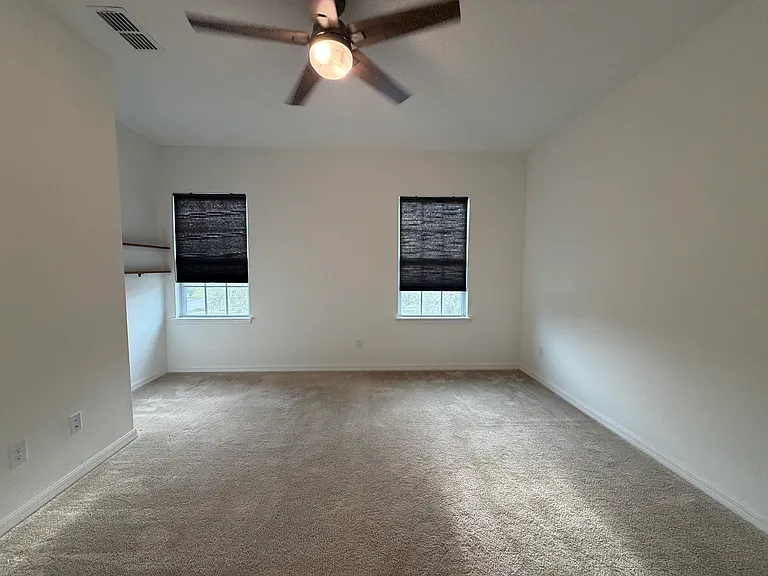 8210 Nemours Pkwy — Photo 20