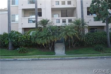 2nd image of 21415 S Vermont Ave Unit 1