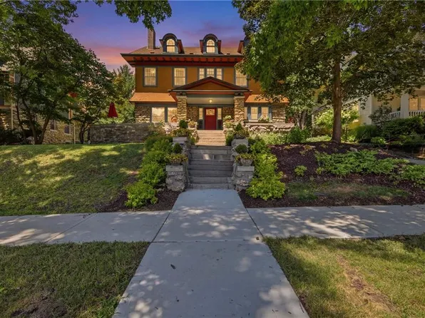 3632 Campbell St, Kansas City, MO 64109