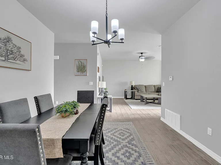 11352 Hidalgo Dr — Photo 14