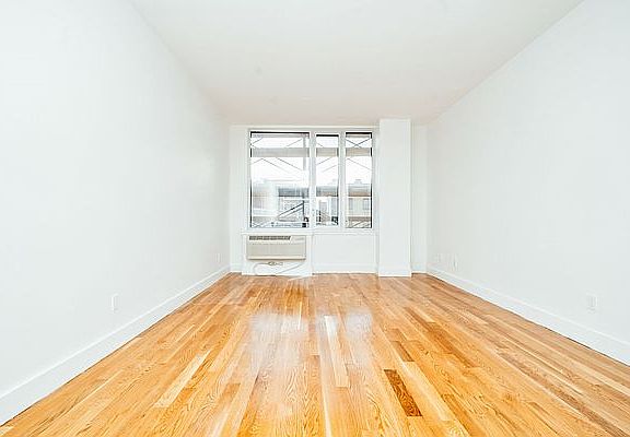 5th image of 1247 Atlantic Ave #202A