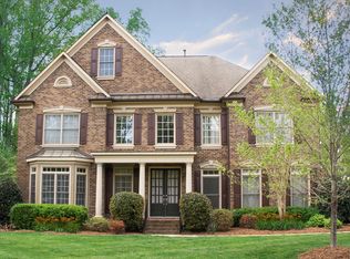 1003 Arundale Ln, Matthews, NC 28104