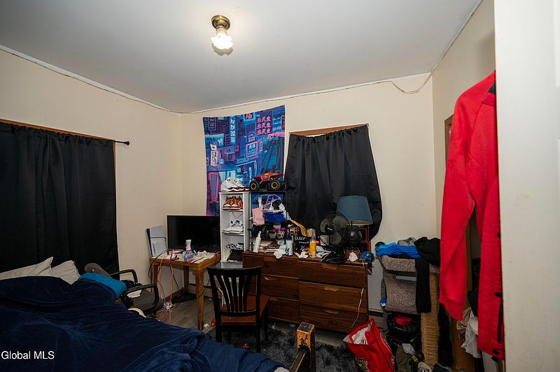5th image of 446 2nd Avenue