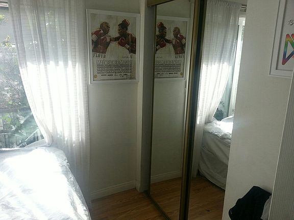 3rd image of 227 6th Ave #1/2