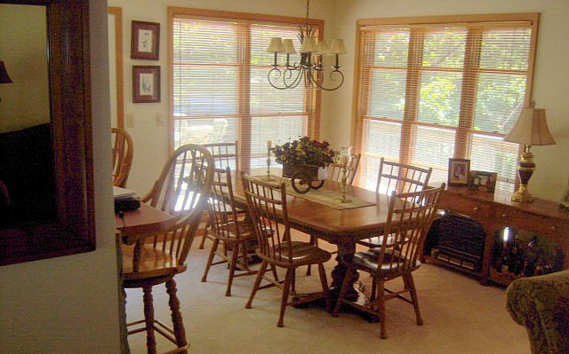 2nd image of 310 Overbrook Trl