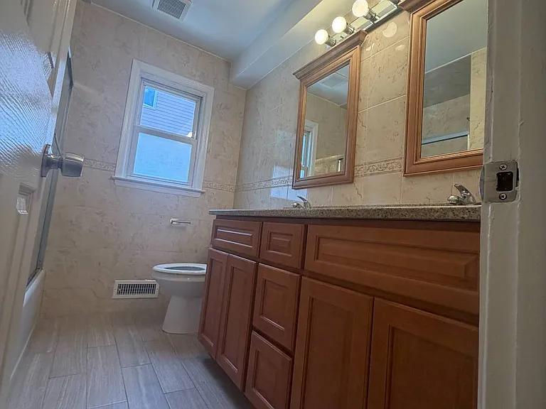 268 Chesterton Ave #1 — Photo 9