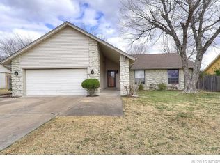 3613 S 121st Pl E, Tulsa, OK 74146