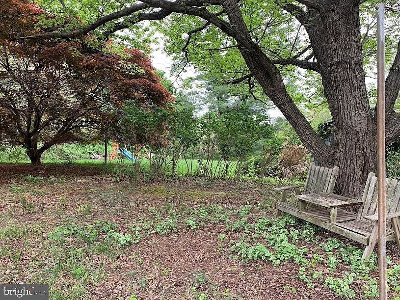 2nd image of 8808 Orchard Rd