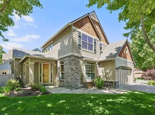 19716 SE 26th Way, Camas, WA 98607