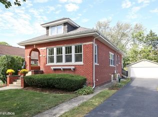 222 3rd St, Downers Grove, IL 60515