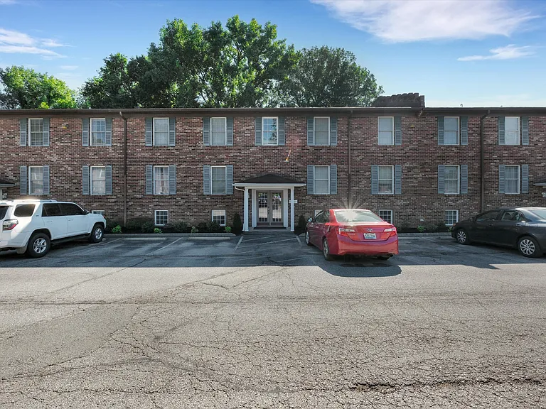 739 N Hite Ave #1 — Photo 5