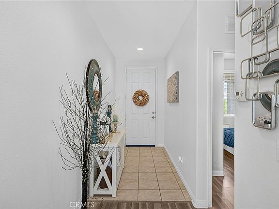 5th image of 29113 Fall River Ln