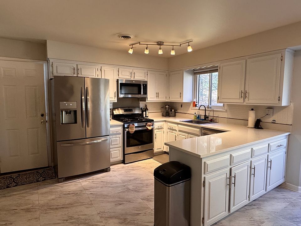 Upgraded Kitchen