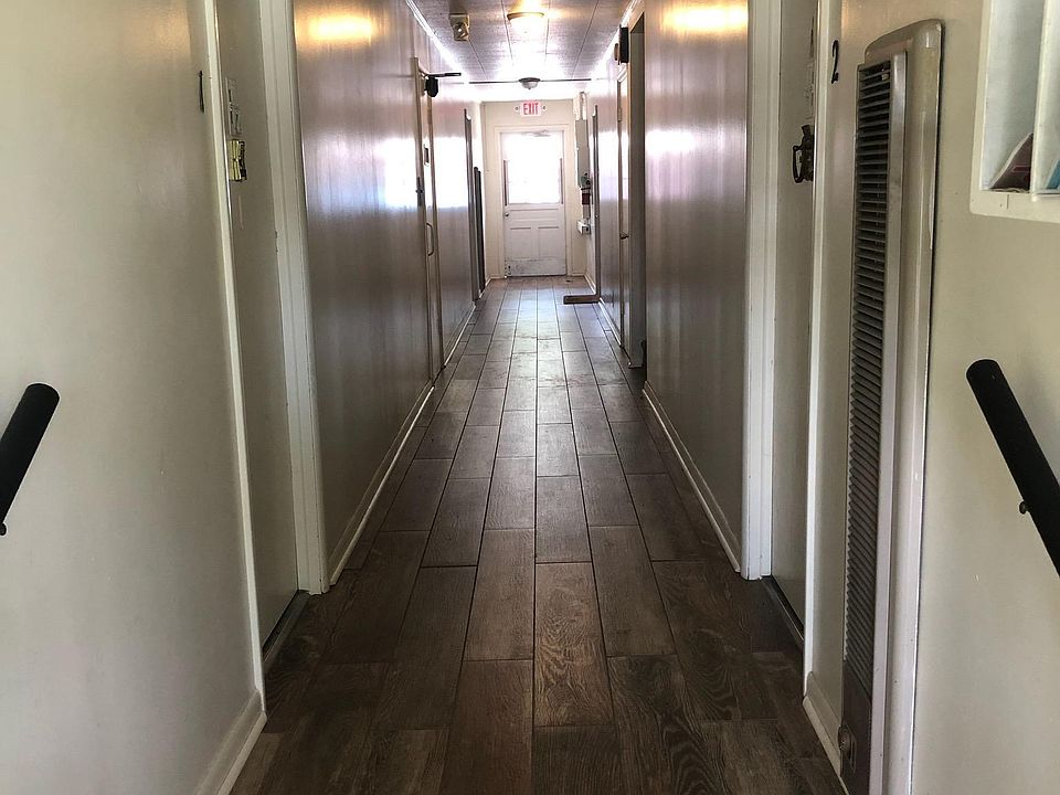 1st image of 670 N Beard Ave #1