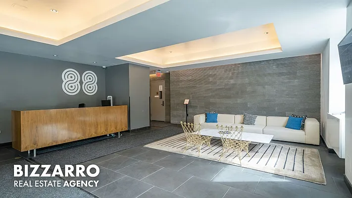 Entry / hallway, photo 1