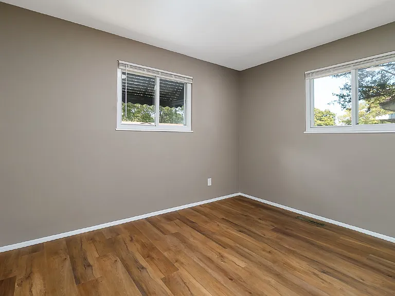1215 Pamela Dr — Photo 13