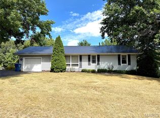 602 W Pierce St, La Grange, MO 63448