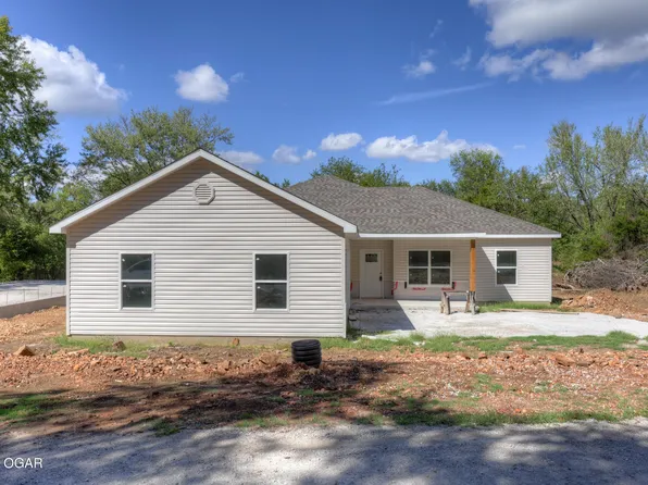 314 W Gum Rd, Carterville, MO 64835