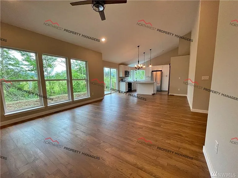 56 Tyce Ln — Photo 4