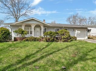 1833 E Sauk Trl, Sauk Village, IL
