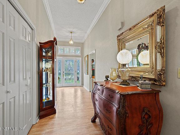 4th image of 11418 DRAKEWOOD Court