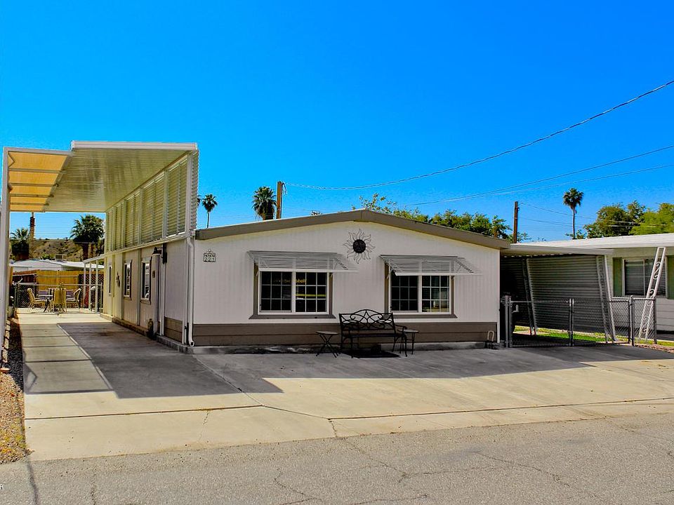 1st image of 221 N Stardust Ln