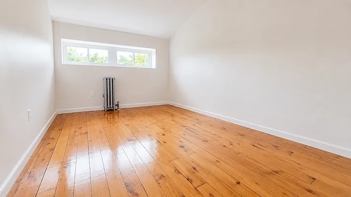 Bedroom, photo 2