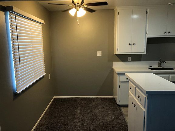 5th image of 1049 E Ocean Blvd #5