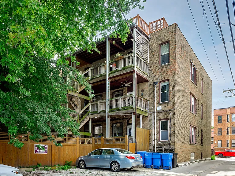 3833 N Wilton Ave #2N — Photo 25