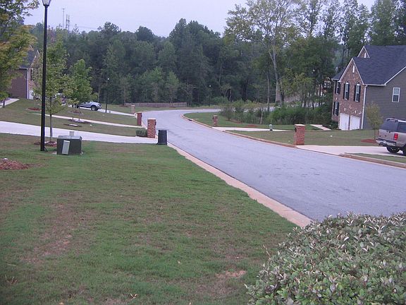 CHECKOUT THE NEIGHBORHOOD