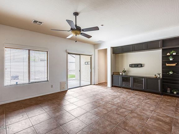 3rd image of 11806 W PATRICK Lane