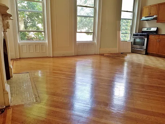 Rented by BLS Realty | media 24