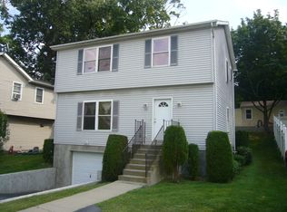 99 Dobbs Ferry Rd, White Plains, NY 10607