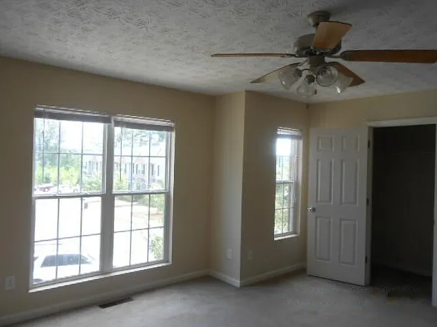 2437 Piering Dr #1 — Photo 9