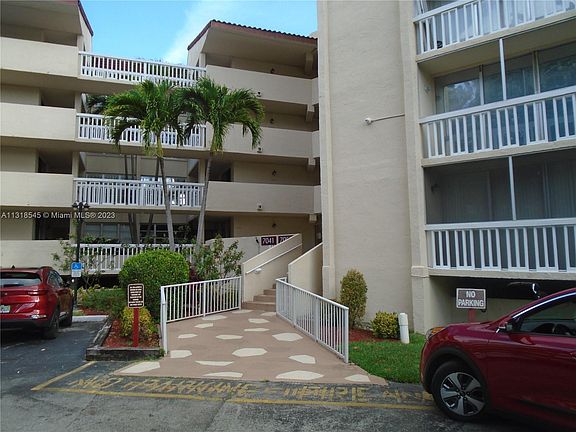 3rd image of 7051 Environ Blvd APT 134