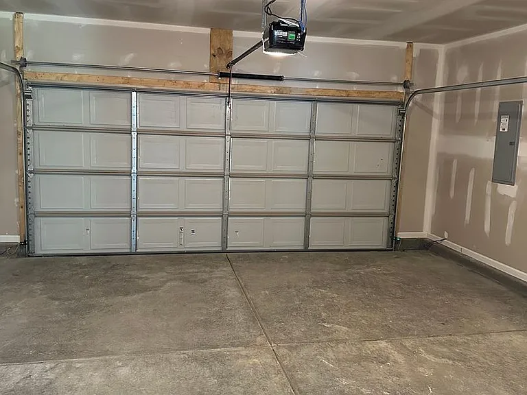 2115 Kilpatrick Ln — Photo 19