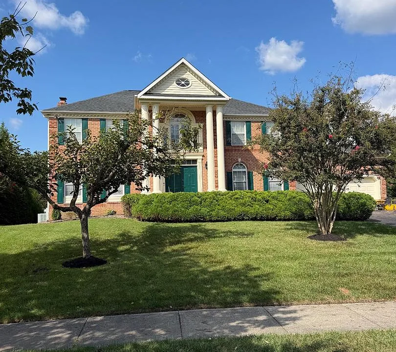 116 Longfellow Dr