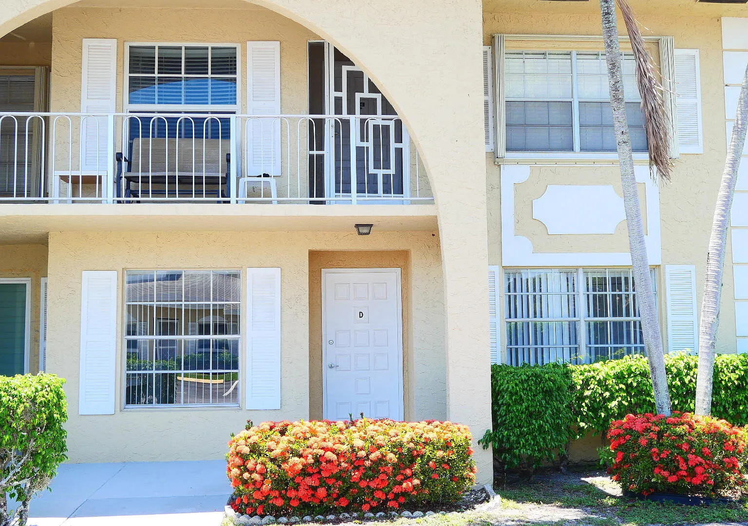 2 bed, 2.0 bath, 1172 sqft, $2,150 — Photo 1