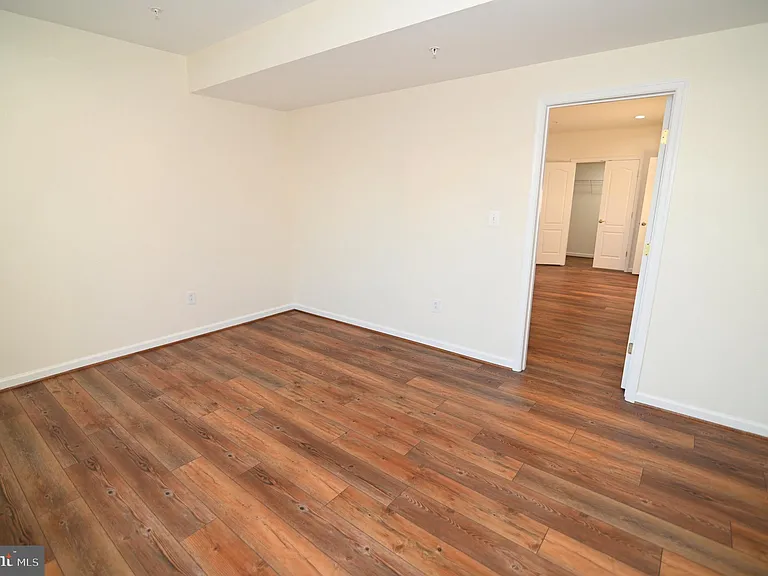 7001 Chaptico Ct — Photo 109