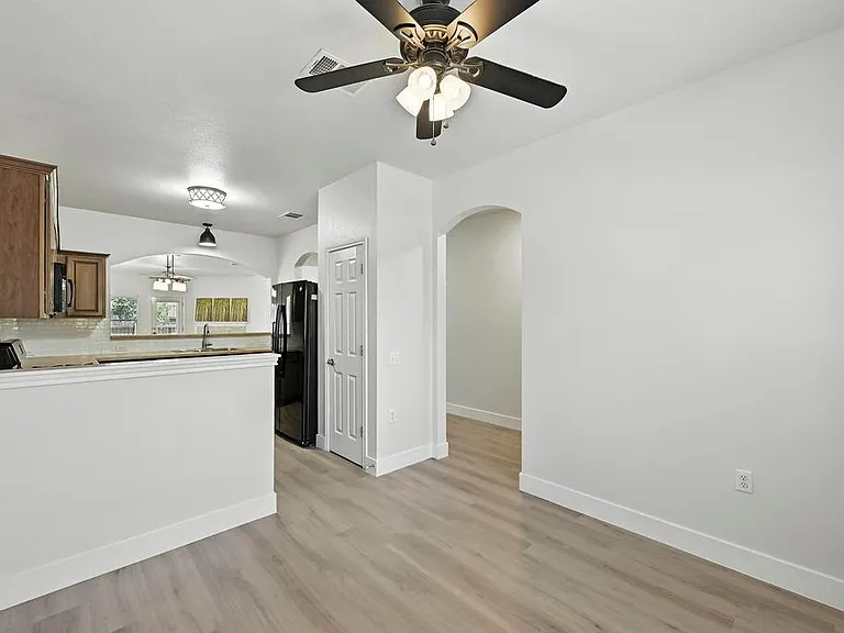 11116 Liberty Farms Dr — Photo 12