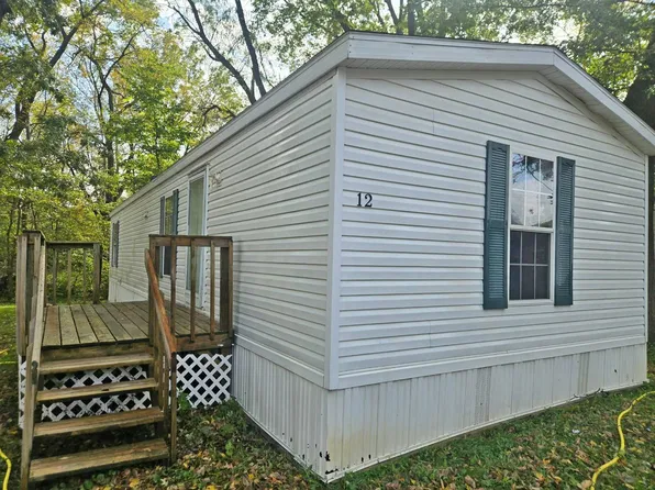 2018 Waterfront Dr #12, Iowa City, IA 52240
