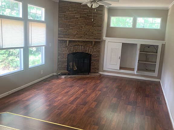 great den just off kitchen