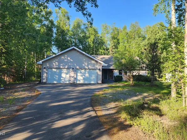 6741 W Hemmer Dr, Wasilla, AK 99623
