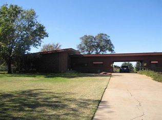 135 Pembroke Ln, Wichita Falls, TX 76301