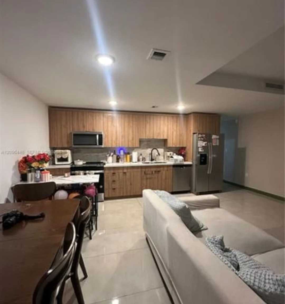 26115 SW 145th Ct — Photo 4