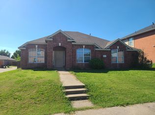 2133 Silver Leaf Dr, Mesquite, TX 75181
