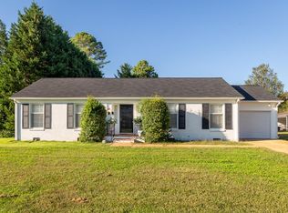 601 2nd St, Tuscumbia, AL 35674
