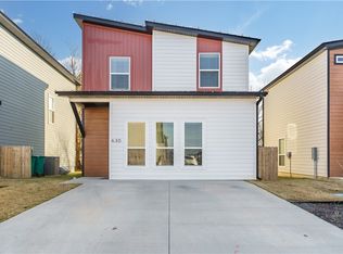630 Pacific Ave, Bentonville, AR 72713