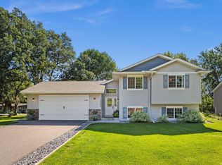 13340 Valley Forge Ln N, Champlin, MN 55316
